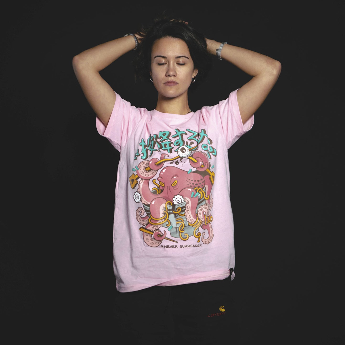 Never surrender | Футболка