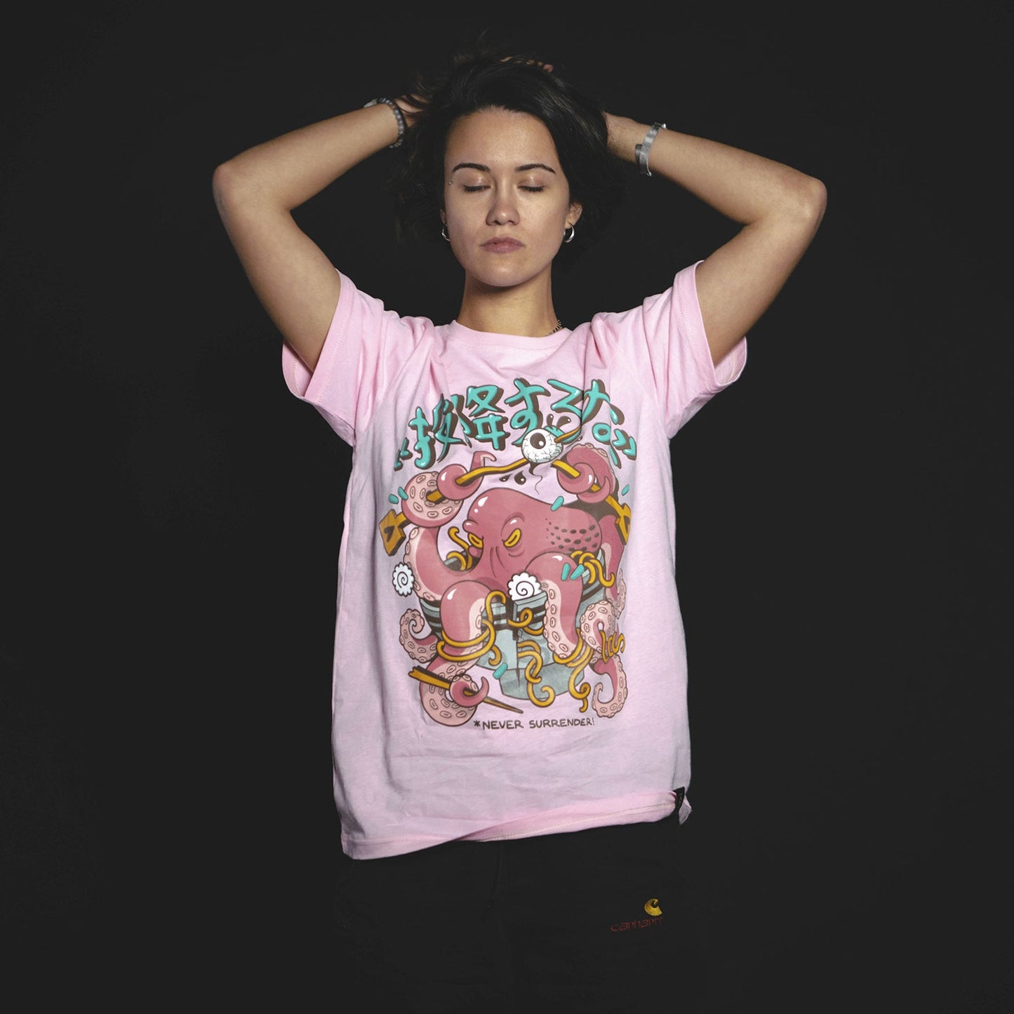 Never surrender | Футболка